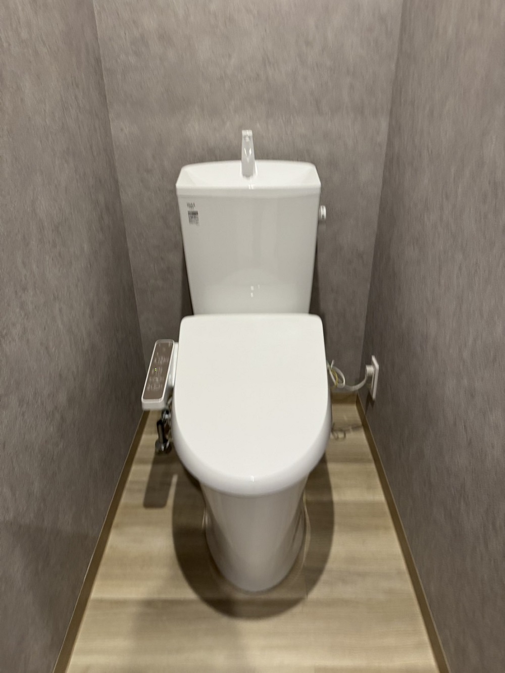 【売店舗】ブルガード市ヶ尾１階　5,280万円　利回り8.44％（年間家賃収入約446万円）横浜市青葉区市ケ尾町